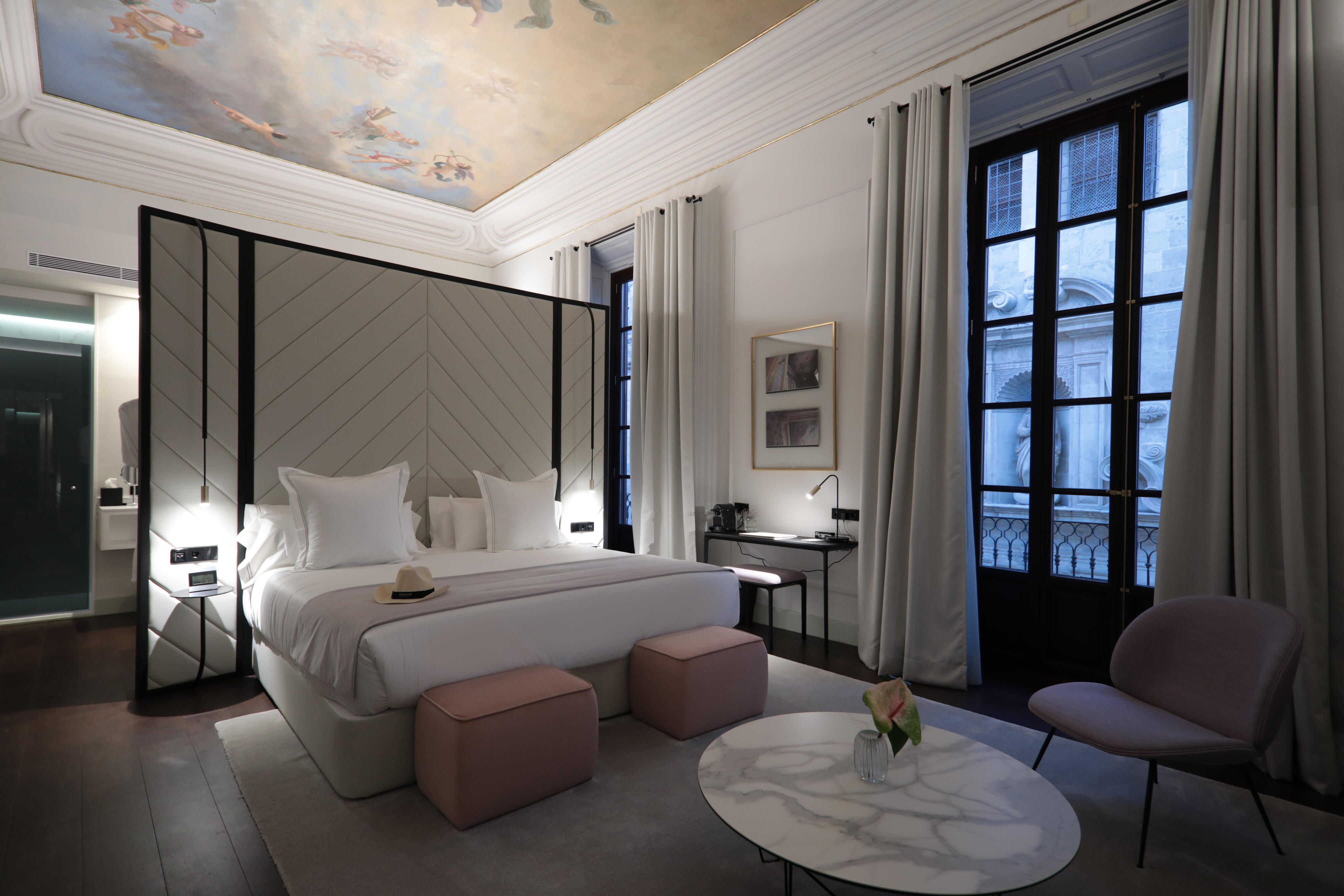 27. Suite Parietti Room - Summum Prime Boutique Hotel.jpg